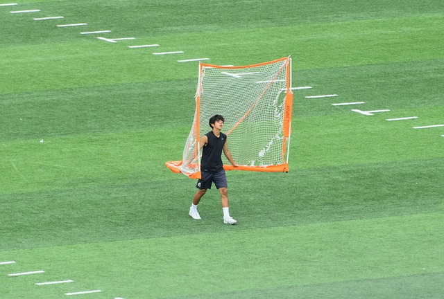 更通过其谦